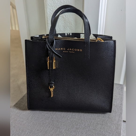 Marc Jacobs - Mini Grind Coated Leather Tote - Picture 13 of 14